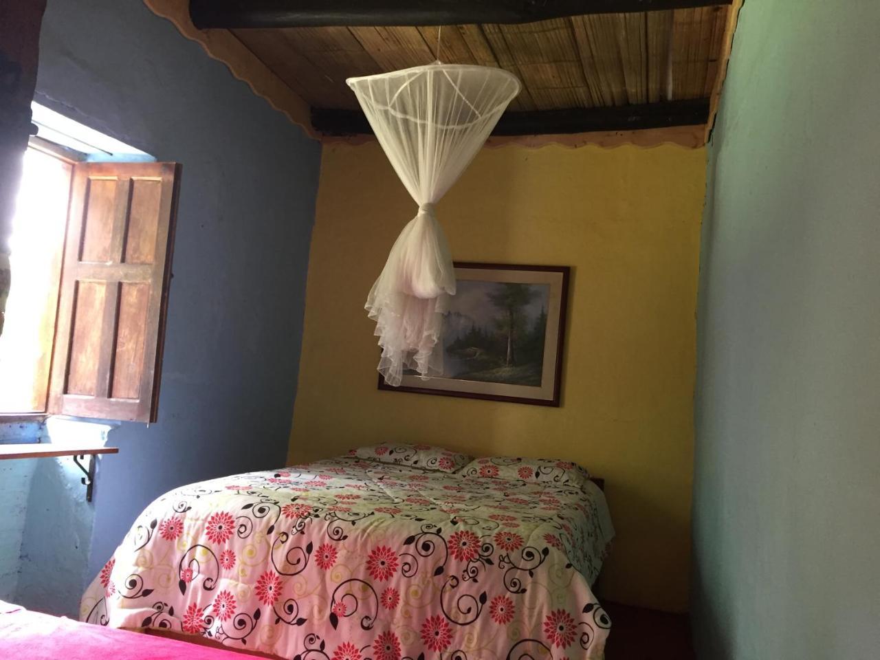 Casa Finca Tipica The Lake Hotel Guatape Exterior photo